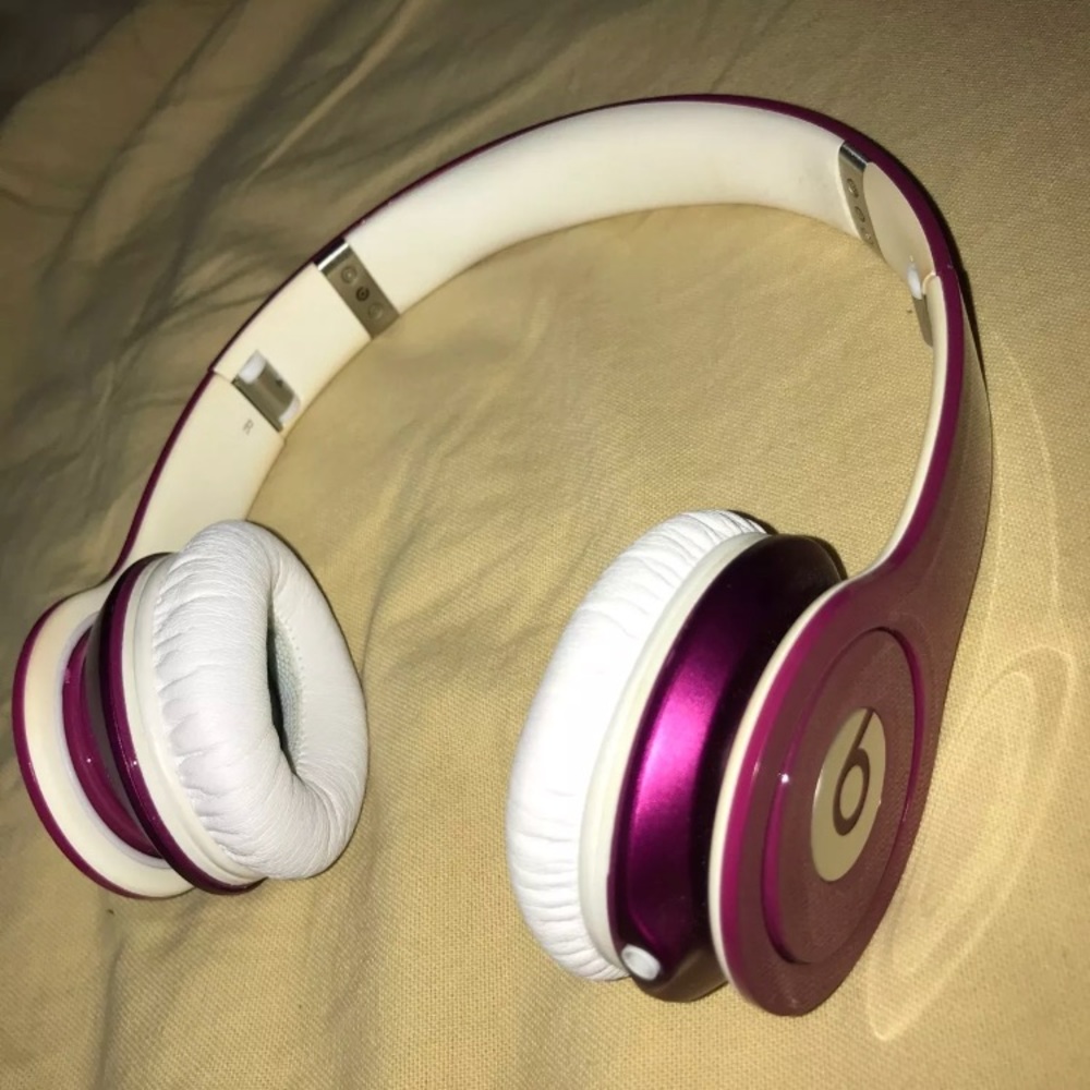 BEATS SOLO HD HEADPHONES